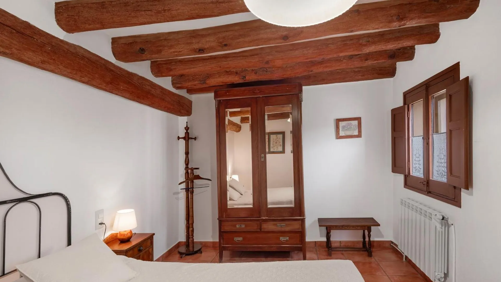 Masoveria De Vilanova Sagas Κατάλυμα σε φάρμα